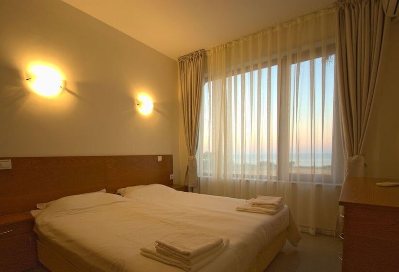 Seagarden Villa Resort