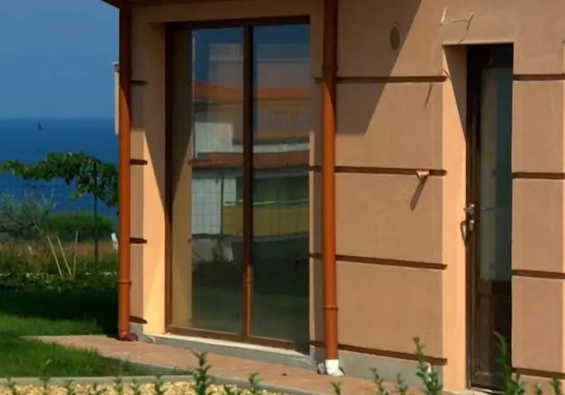 Seagarden Villa Resort