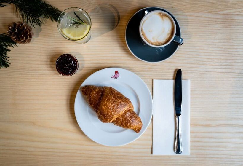 Coucou Hotel & Kuckucks Stube