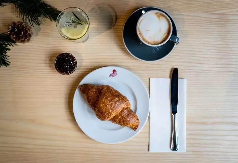 Coucou Hotel & Kuckucks Stube