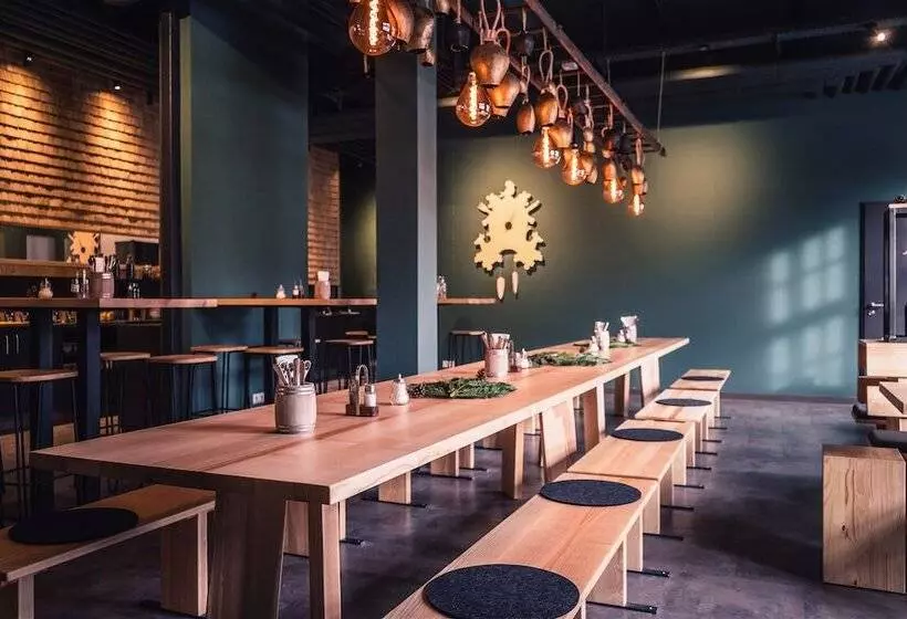 Coucou Hotel & Kuckucks Stube