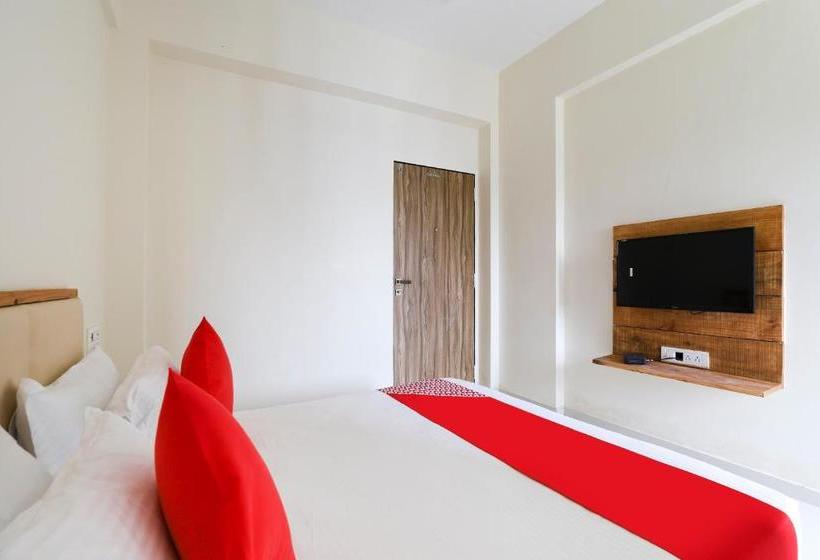 فندق Oyo 49529  Royal Palace