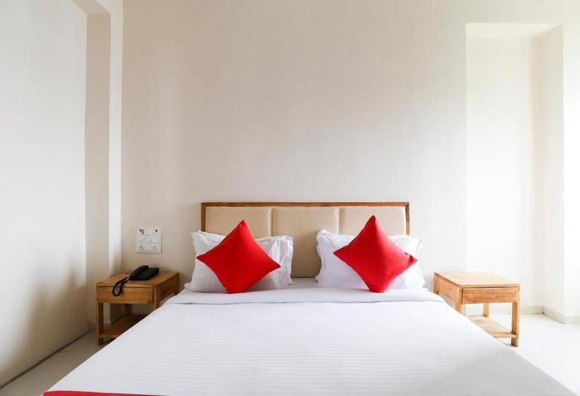 فندق Oyo 49529  Royal Palace