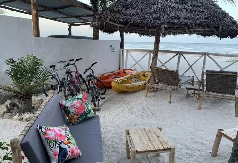 Hotelli The African Paradise Beach