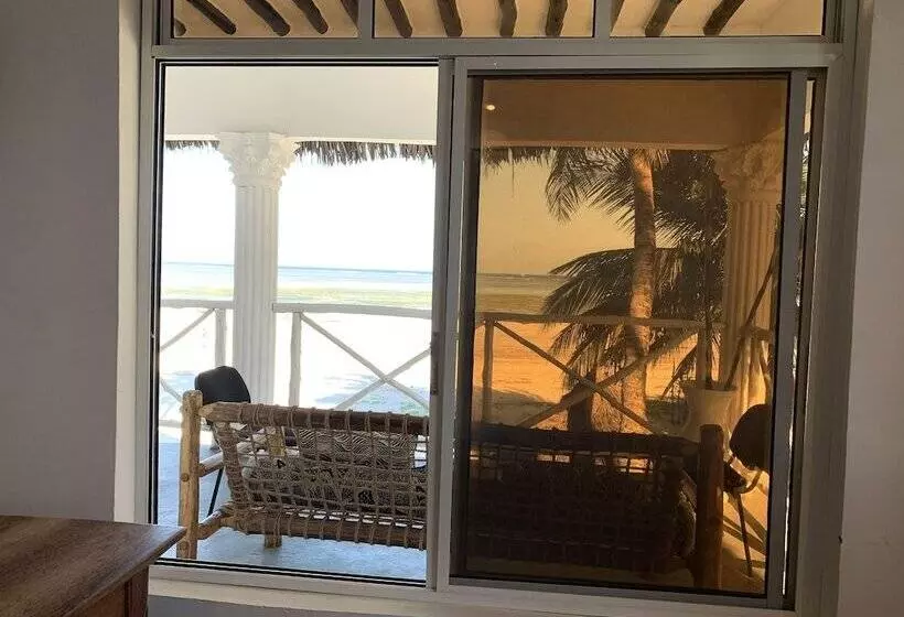 Hotelli The African Paradise Beach