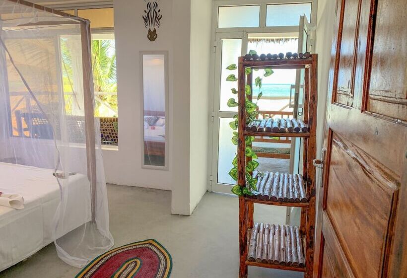 בית מלון כפרי The African Paradise Beach