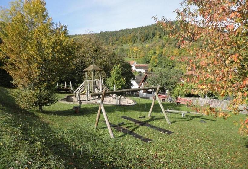 Пансион Gästehaus Zur Linde