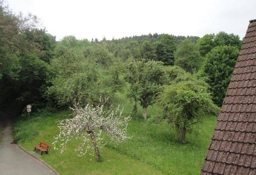 Пансион Gästehaus Zur Linde