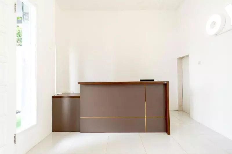 ホテル Capital O 92444 Kamojo Guest House
