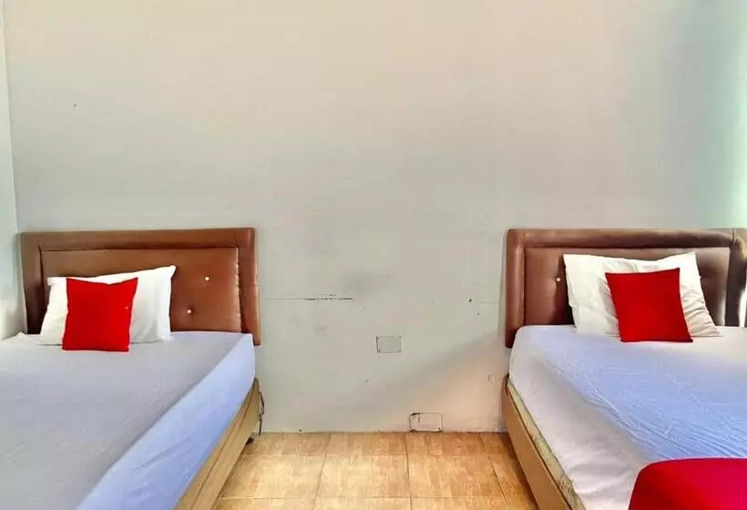 ペンション Reddoorz @ Jalan Sei Mencirim Medan