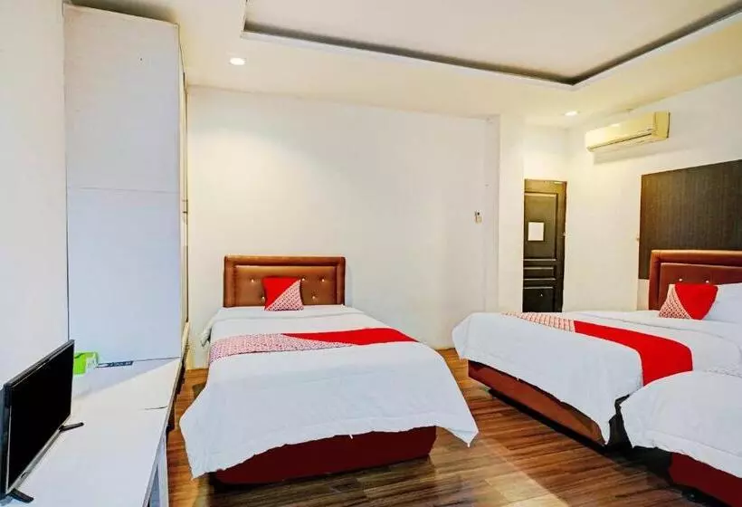 ペンション Reddoorz @ Jalan Sei Mencirim Medan