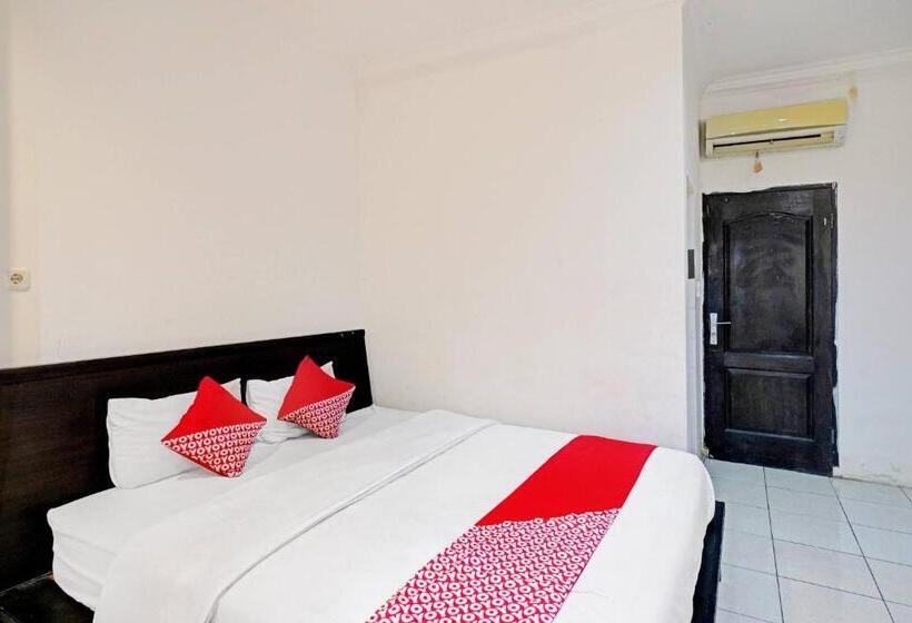 פנסיון Reddoorz @ Jalan Sei Mencirim Medan