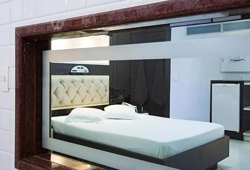 Shampoo Prime Motel