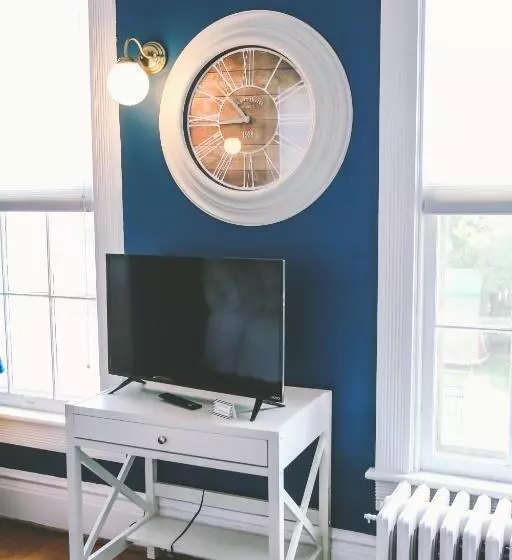 تختخواب و صبحانه The Pinner House