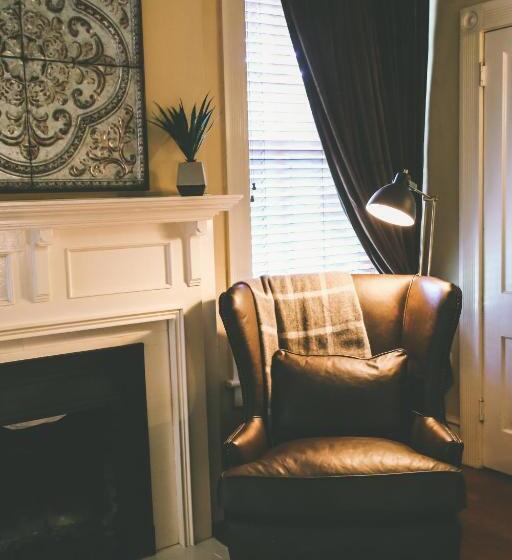 Nocleg ze śniadaniem The Pinner House