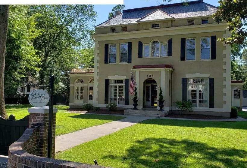 تختخواب و صبحانه The Pinner House