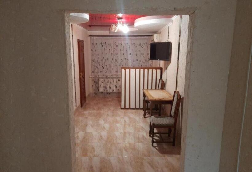 호텔 хостел готель колізей