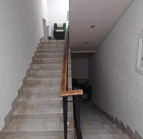 ホテル хостел готель колізей