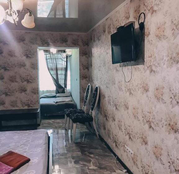 호텔 хостел готель колізей