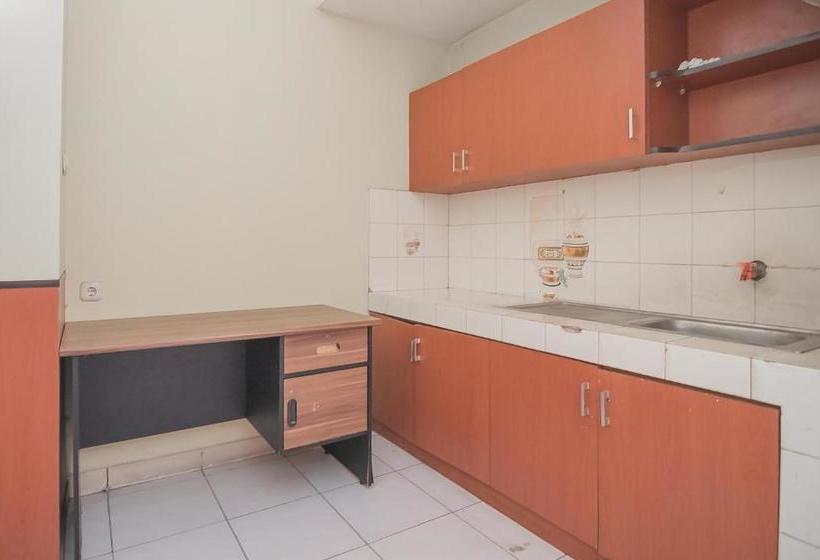 בית מלון כפרי Koolkost Near Setrasari Mall 2