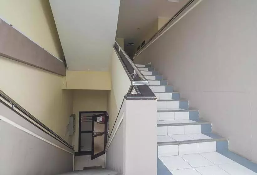 Hotel Koolkost Near Setrasari Mall 2