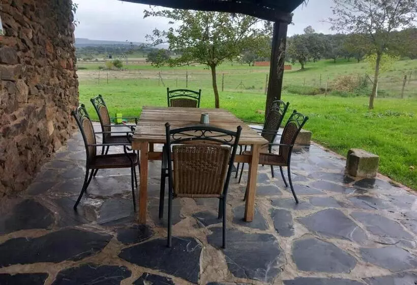 Hotelli Complejo Rural El Prado