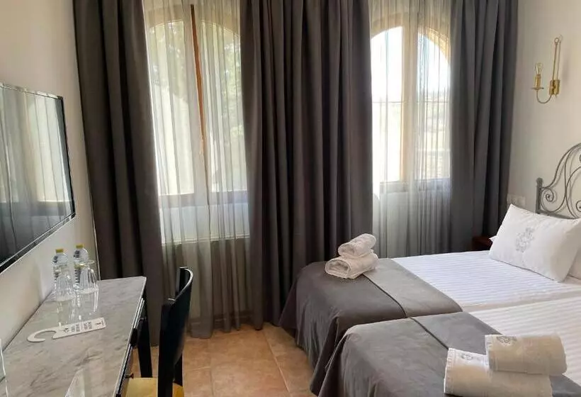 Otel Monasterio De Tejeda