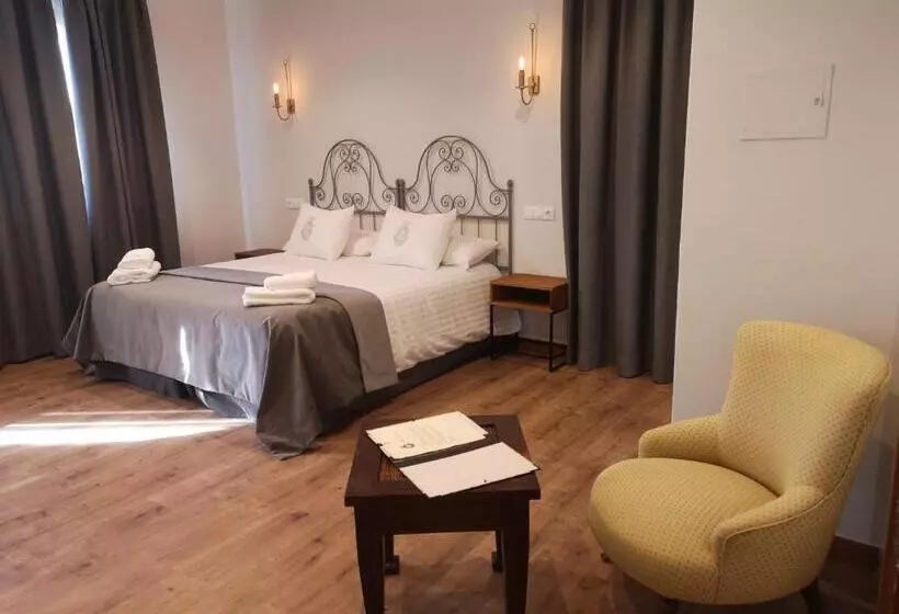 Otel Monasterio De Tejeda