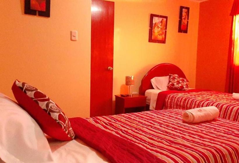 Pension Marlon's House Nasca