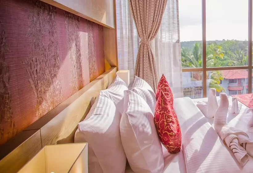 ホテル Grand Kadamba