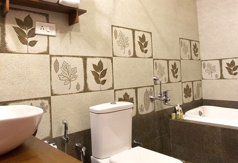 Hotelli Krishna Beach Resort Kannur