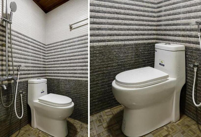 Hotel Spot On 48916 Kpm Tourist Home