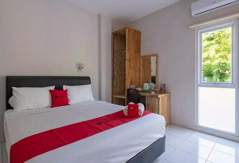 Majatalo Reddoorz Plus Syariah @ Raya Nginden 2