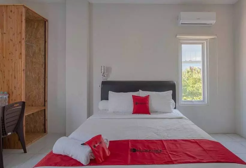 Majatalo Reddoorz Plus Syariah @ Raya Nginden 2