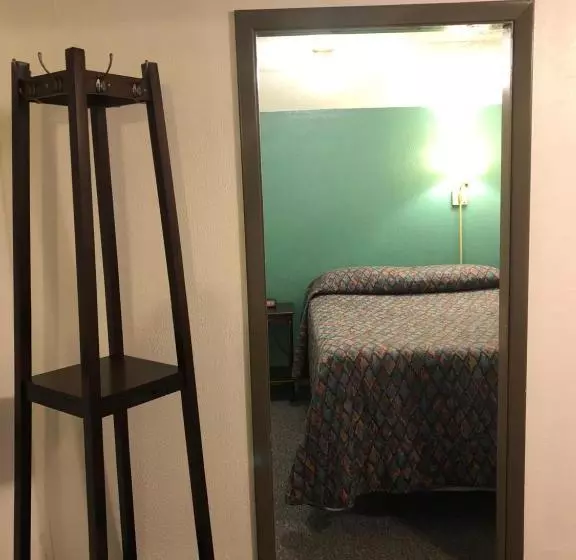 هاستل Hilltop Lodge And Cabins