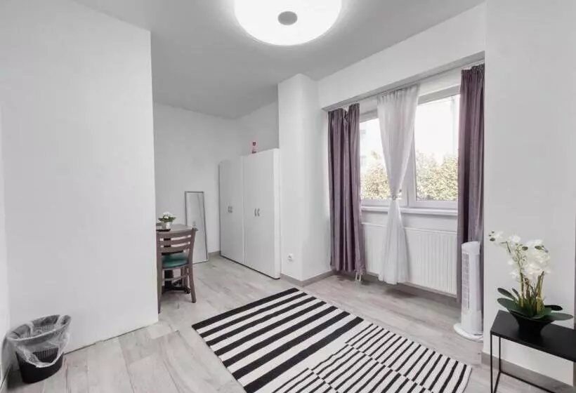 هاستل Pension Amanda