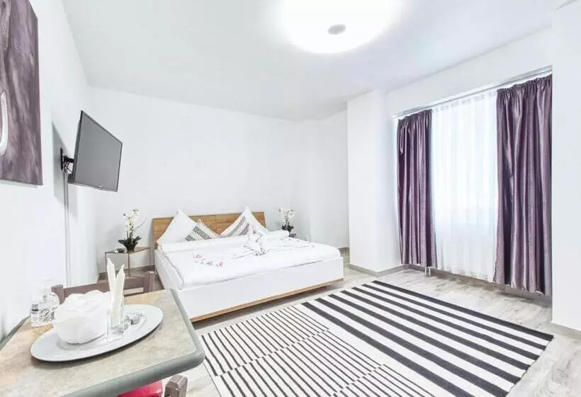 هاستل Pension Amanda