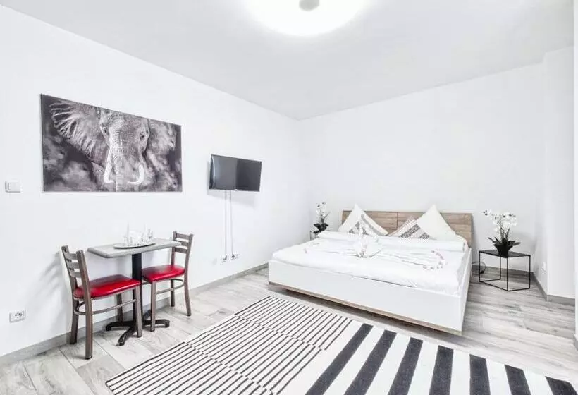 هاستل Pension Amanda