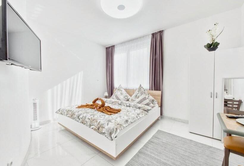 هاستل Pension Amanda