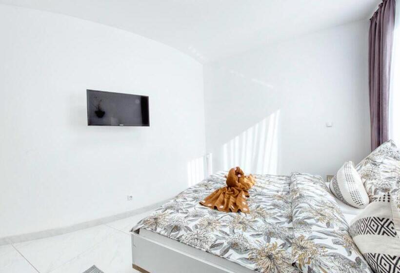 هاستل Pension Amanda