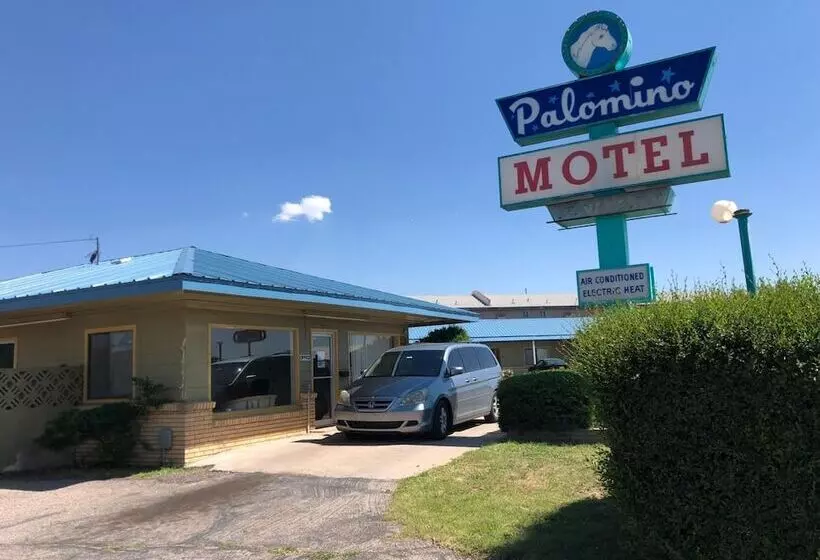 Palomino Motel