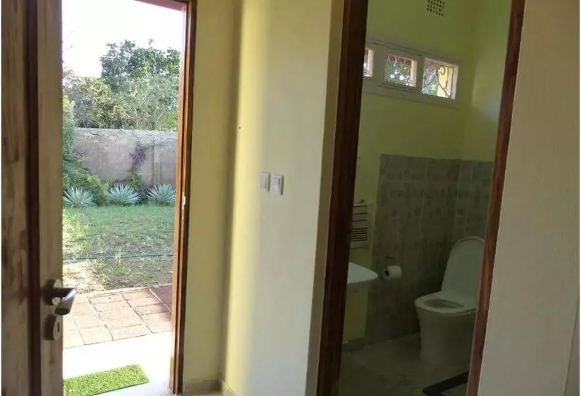 ペンション Ancha's Oasis