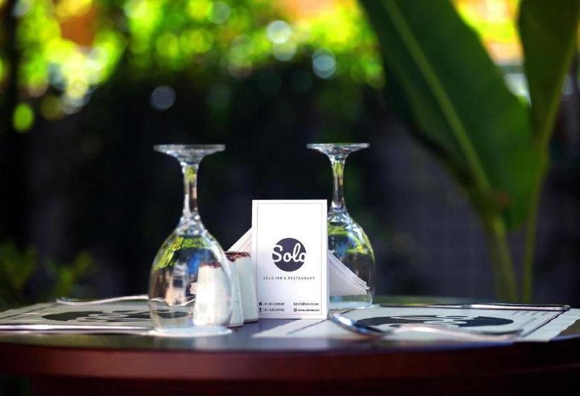 فندق Solo Inn