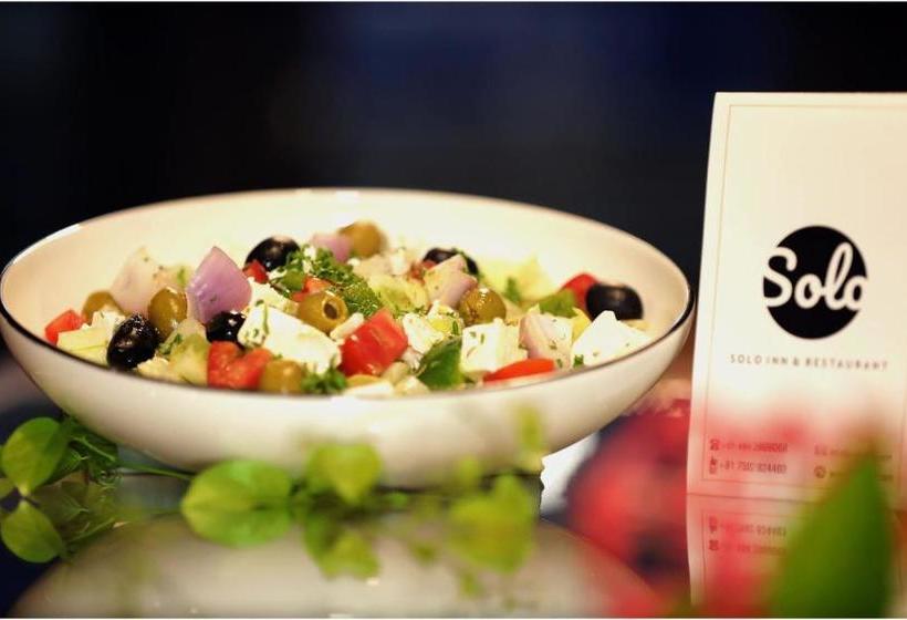 فندق Solo Inn
