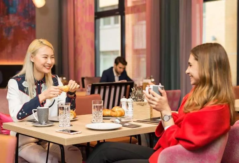 ホテル The Niu Loom