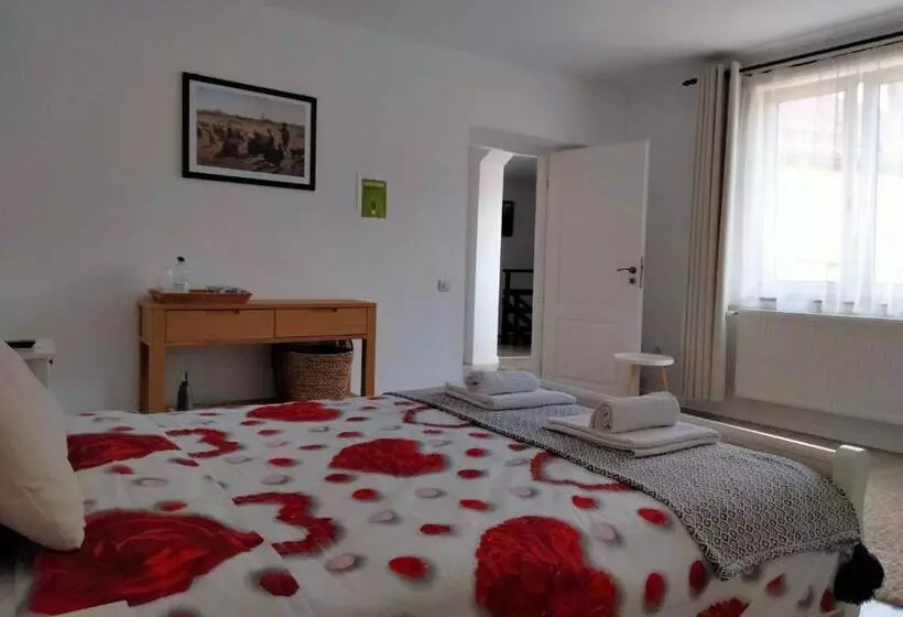 Bed and Breakfast Casa Scheiana
