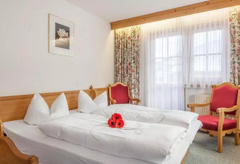 ホテル Garni Hanslerhof  Urlaub Am Bauernhof