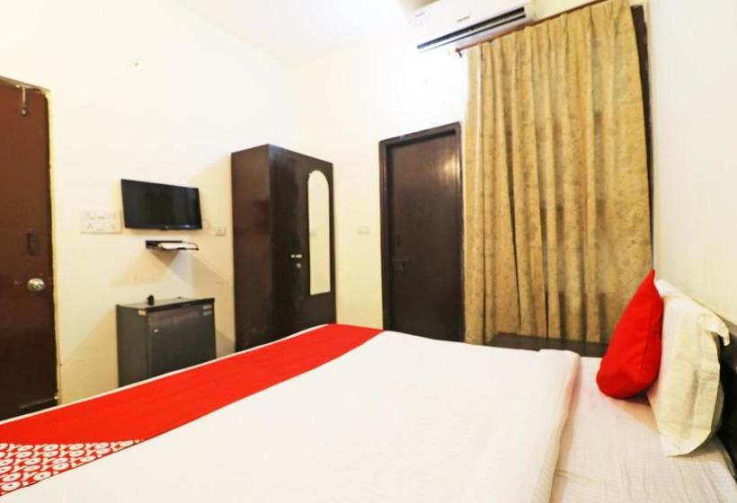 בית מלון כפרי Oyo 37833  Mapple