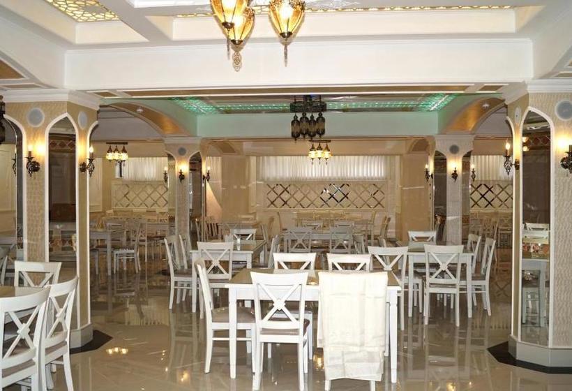 هتل Shahristan Plaza