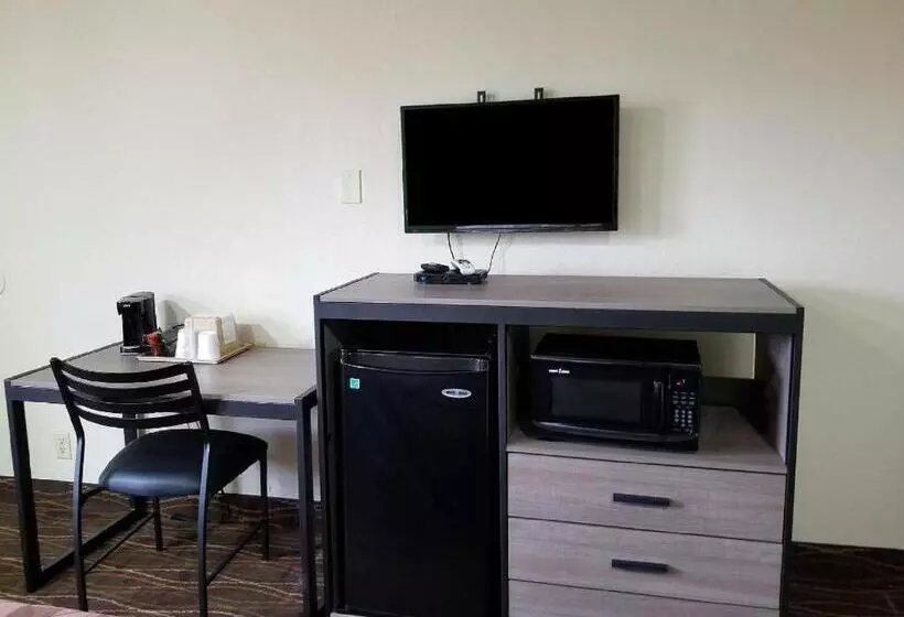 ホテル Americas Best Value Inn Alexandria